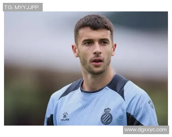 世体：拉菲尼亚有望对阵毕包复出，霍安已接连一周随队合练